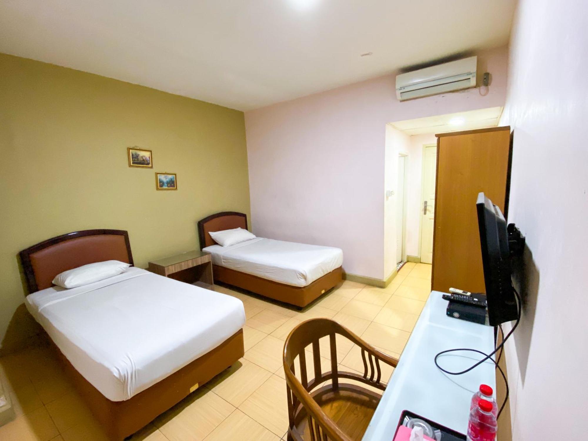 Central City Hotel Perabumulih المظهر الخارجي الصورة